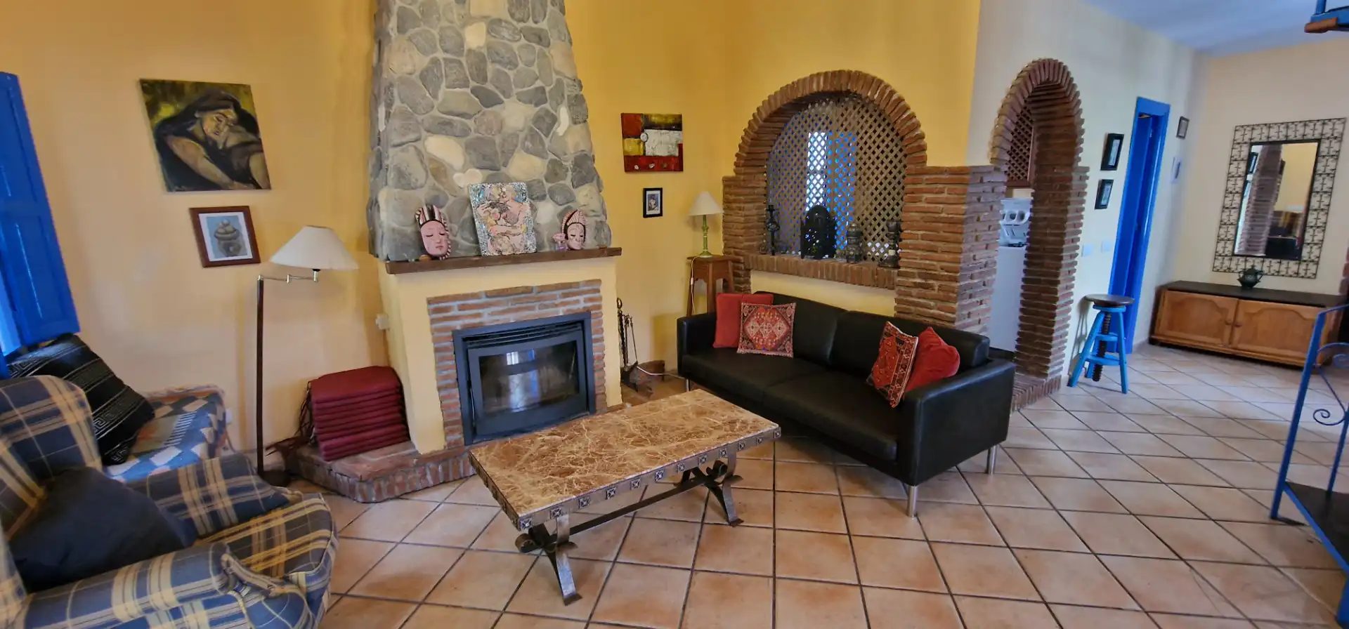 Sala de estar de Finca rústica en venta en Alhaurín El Grande con Aire acondicionado, Calefacción y Jardín privado