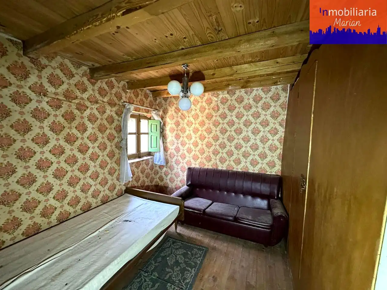 Sala de estar de Finca rústica en venta en Hontoria de Valdearados