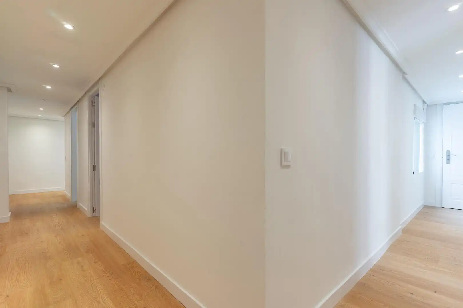 Piso de alquiler en Milán - Pumarín - Teatinos