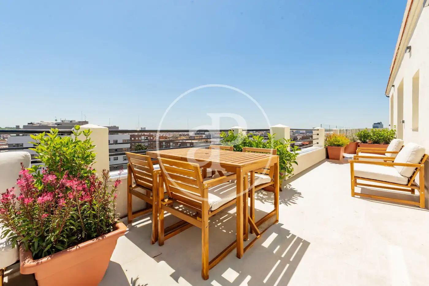 Terrassa de Pis en venda en Madrid amb Aire condicionat, Calefacció i Terrassa
