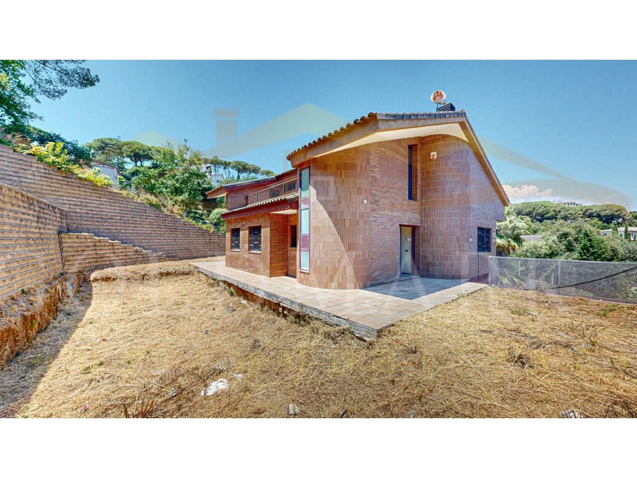 Exterior view of House or chalet for sale in Llinars del Vallès  with Air Conditioner, Heating and Terrace