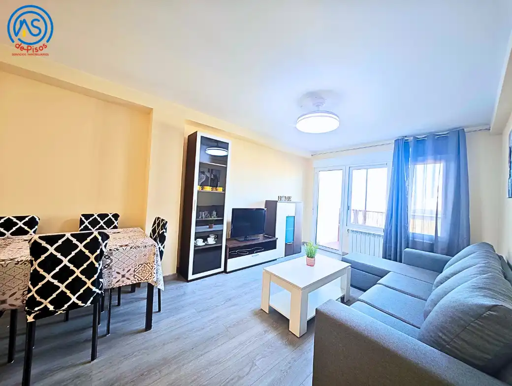 Wohnung zur Miete in Zaragoza, Zaragoza