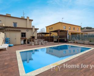 Swimming pool of Single-family semi-detached for sale in Avinyonet de Puigventós  with Terrace and Swimming Pool