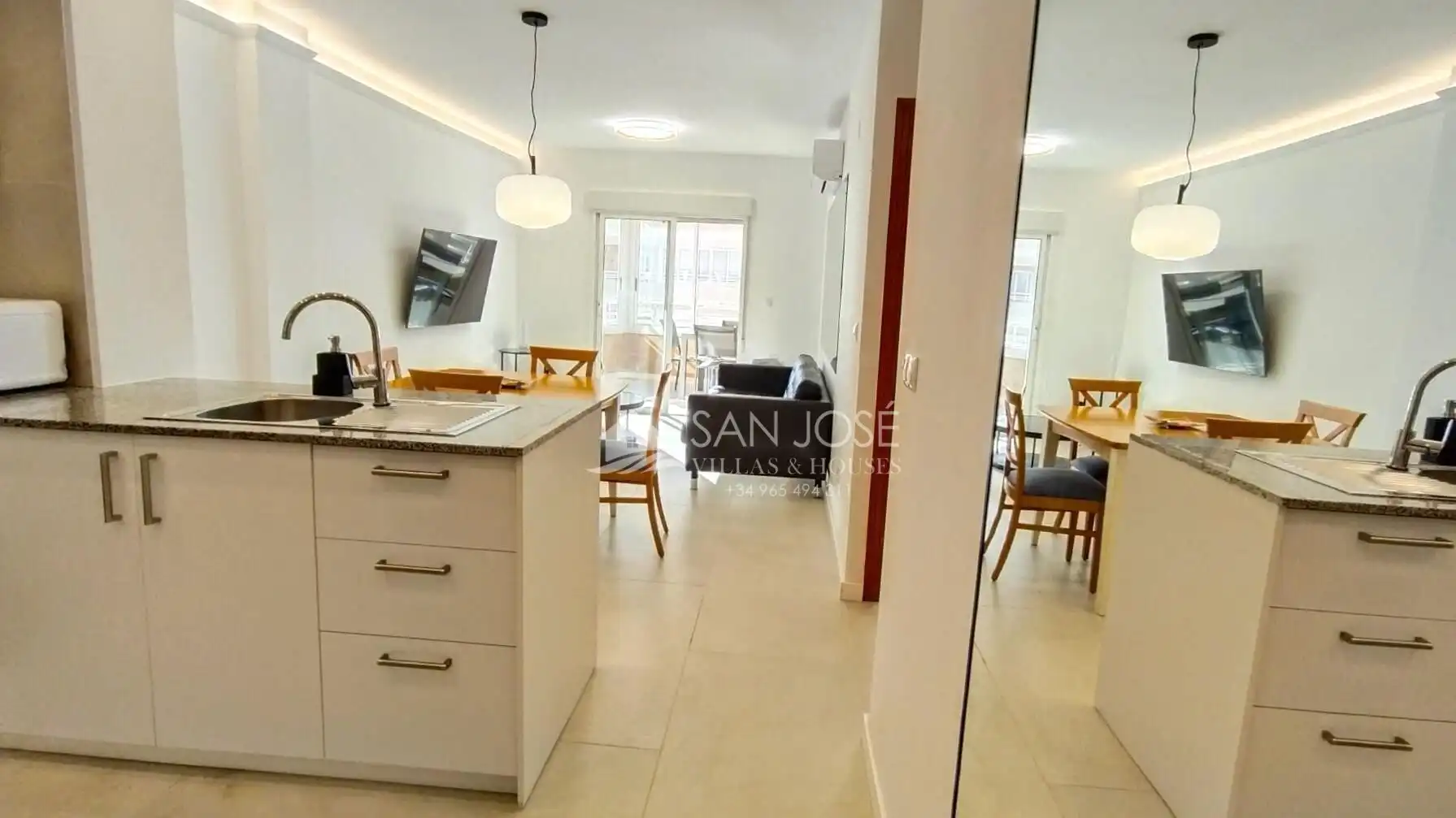 Cocina de Apartamento en venta en Elche / Elx con Aire acondicionado, Calefacción y Jardín privado