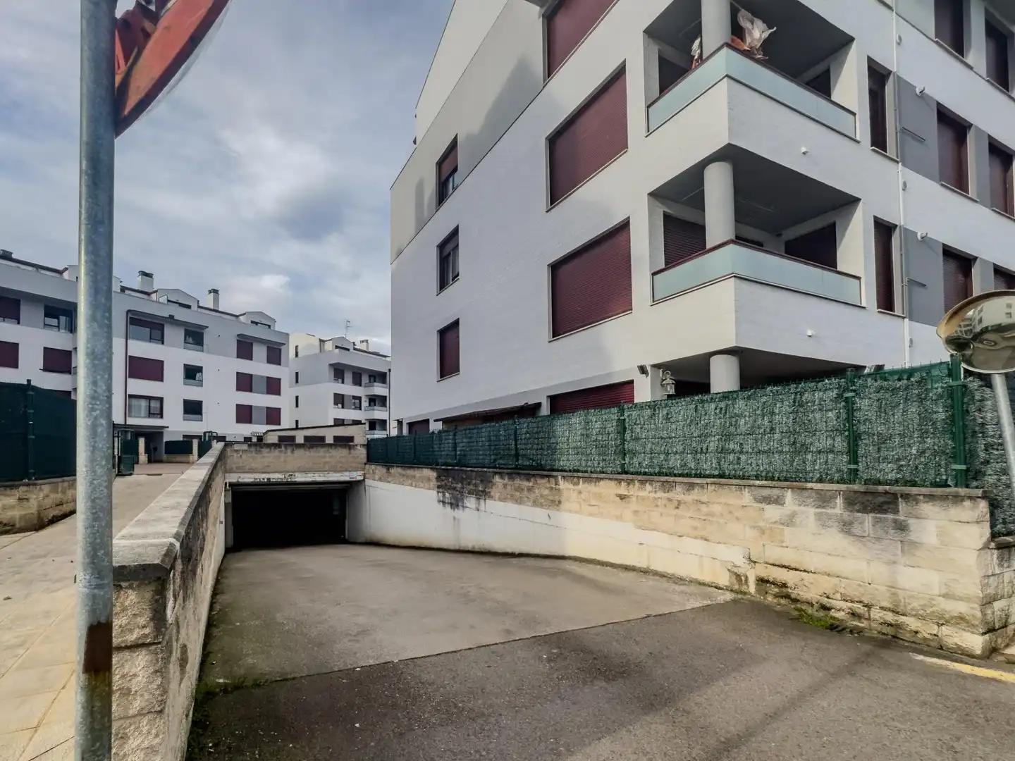 Parking de Piso en venta en Entrambasaguas con Aire acondicionado, Calefacción y Jardín privado
