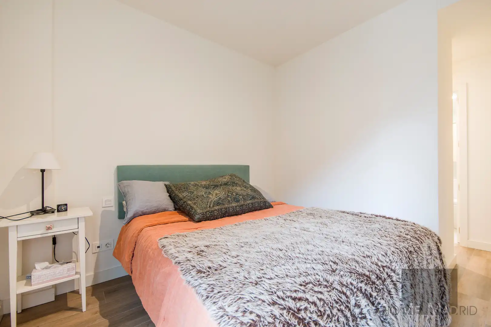 Bedroom of Flat for sale in Madrid  with Air Conditioner, Heating and Parquet flooring
