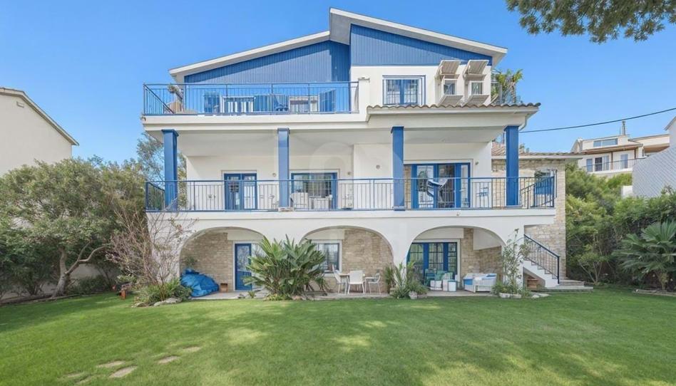 Foto 1 de Casa o chalet de alquiler en Vallpineda - Santa Bàrbara, Barcelona