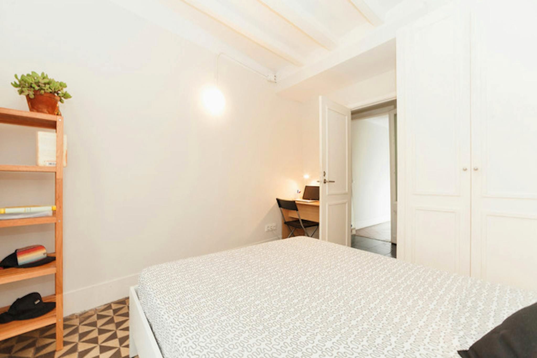 Flat to share in N/A, Barri Gòtic