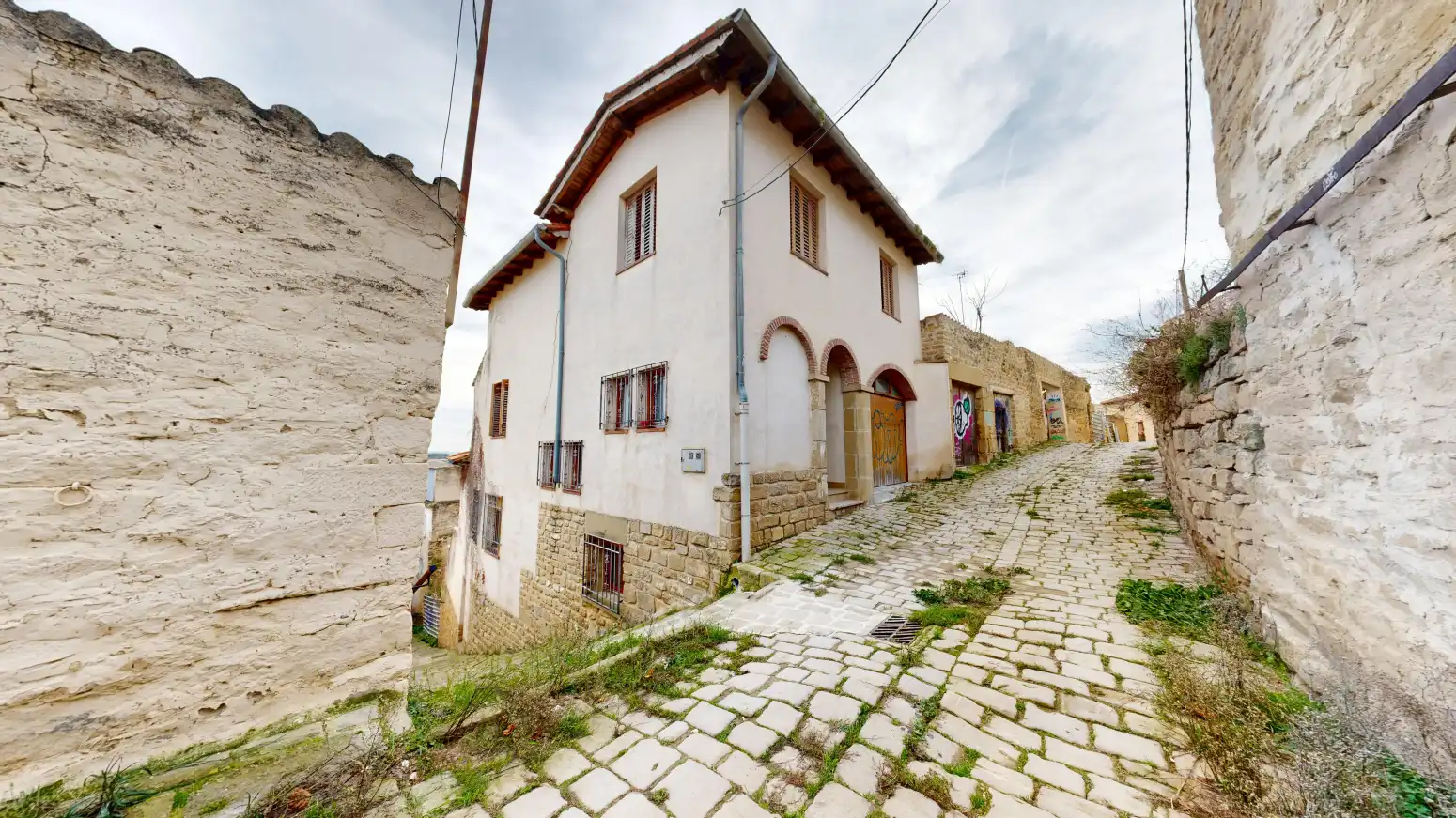 Exterior view of Houses for sale in Tafalla  with Heating, Parquet flooring and Terrace