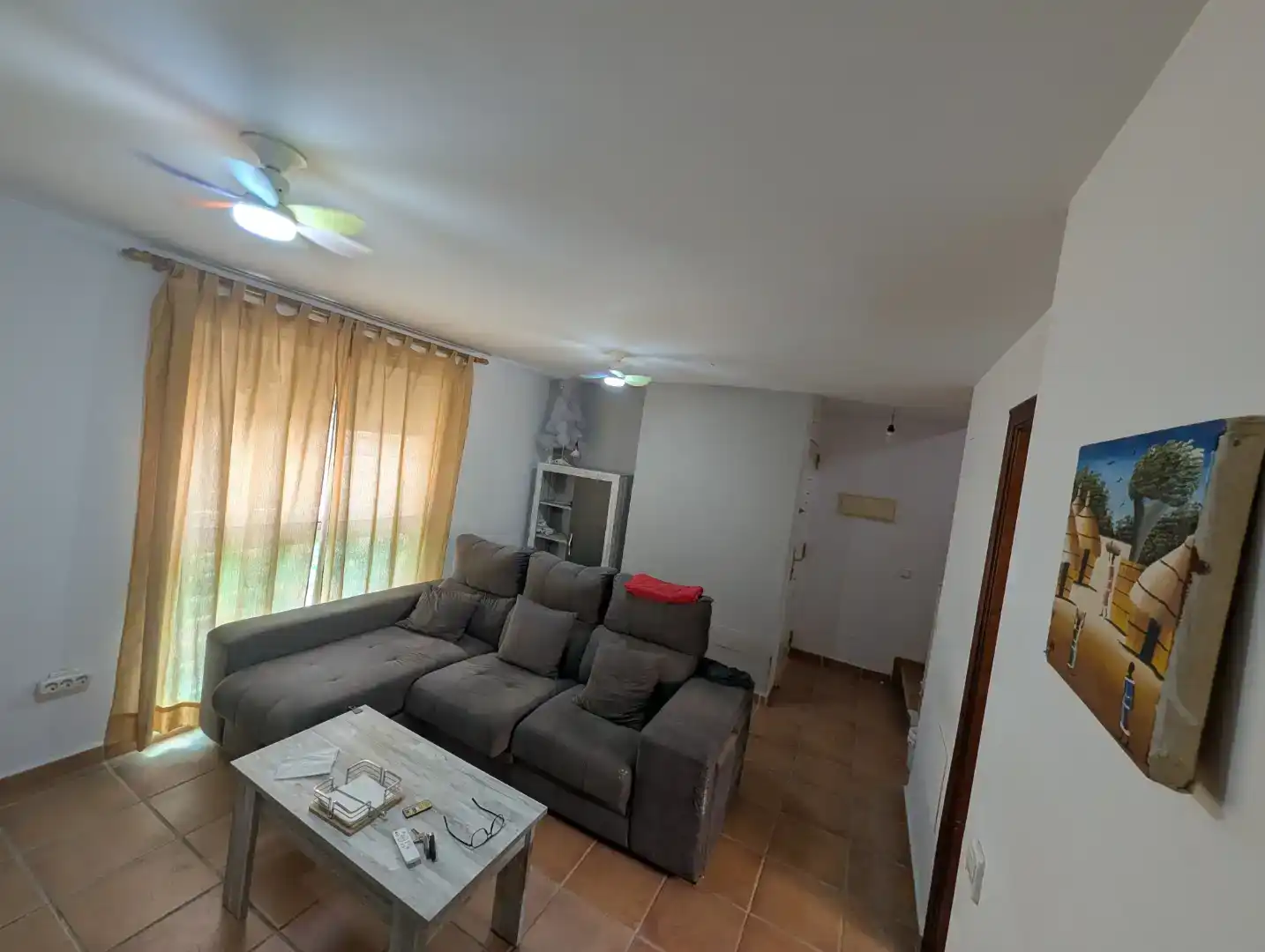 Sala d'estar de Casa adosada en venda en Algeciras amb Balcó