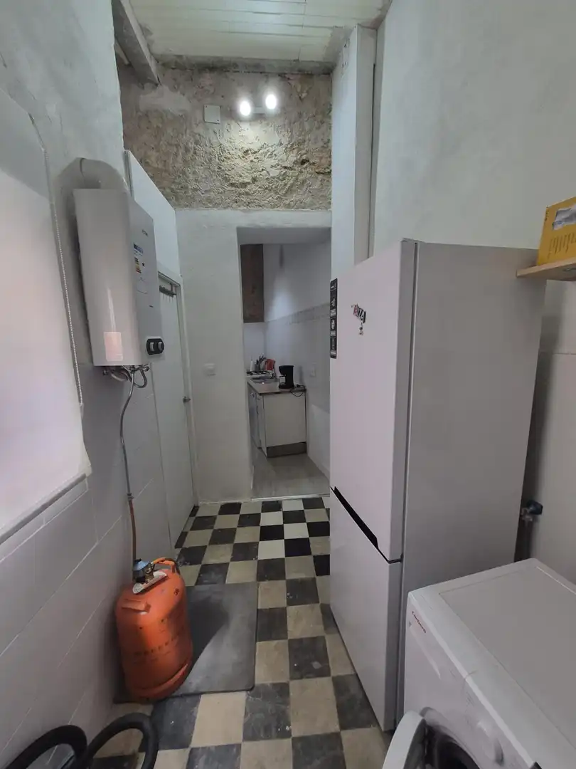 Kitchen of Flat for rent in San Fernando  with Air Conditioner and Furnished