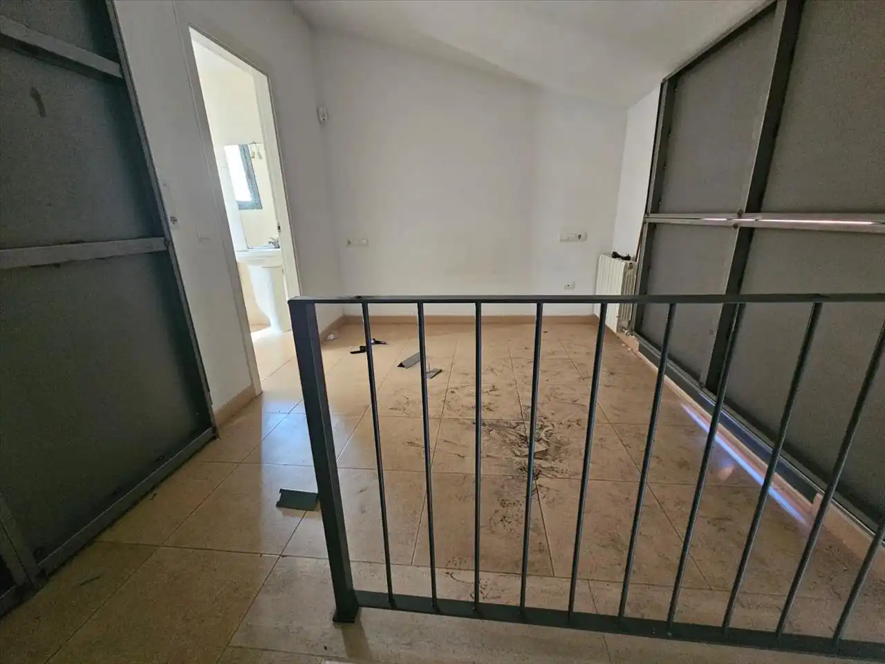 Maisonette zum Verkauf in Mont-ras, Girona