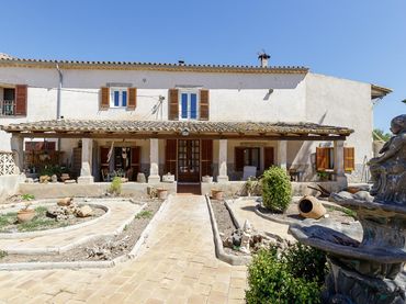 Maison rustique avec jardin à vendre à Platja de Palma