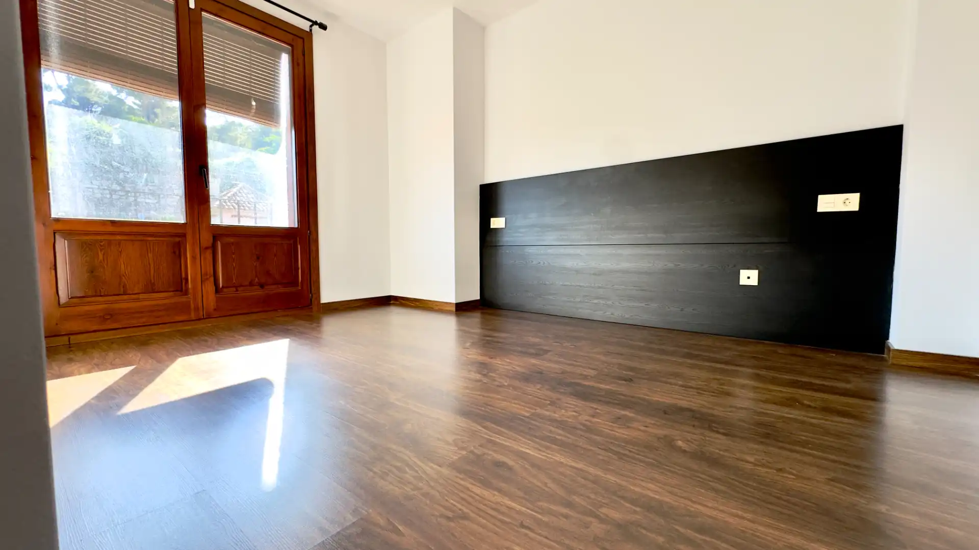 Dúplex en venta en Sant Llorenç Savall con Calefacción, Parquet y Horno