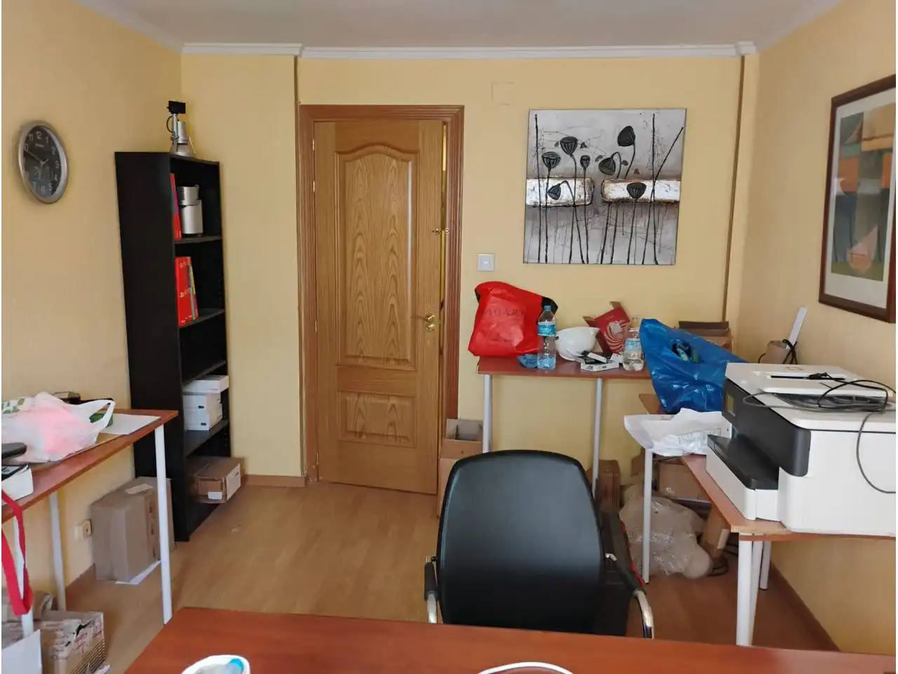 Büro zur Miete in Quatre Carreres