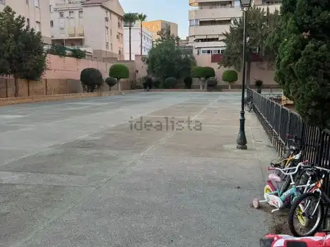 Vista exterior de Piso en venta en Málaga con Aire acondicionado, Amueblado y Lavadora