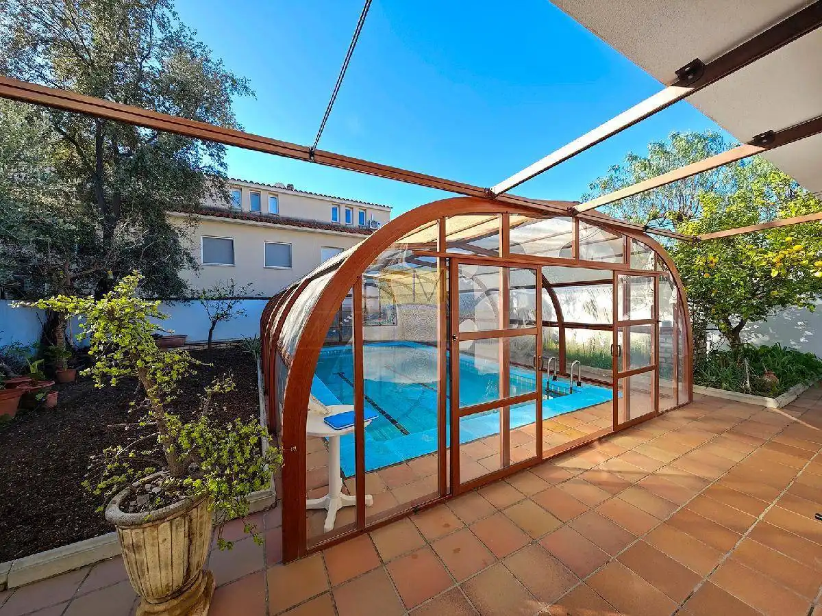 Swimming pool of Houses for sale in Sant Pere de Ribes  with Air Conditioner, Heating and Private garden