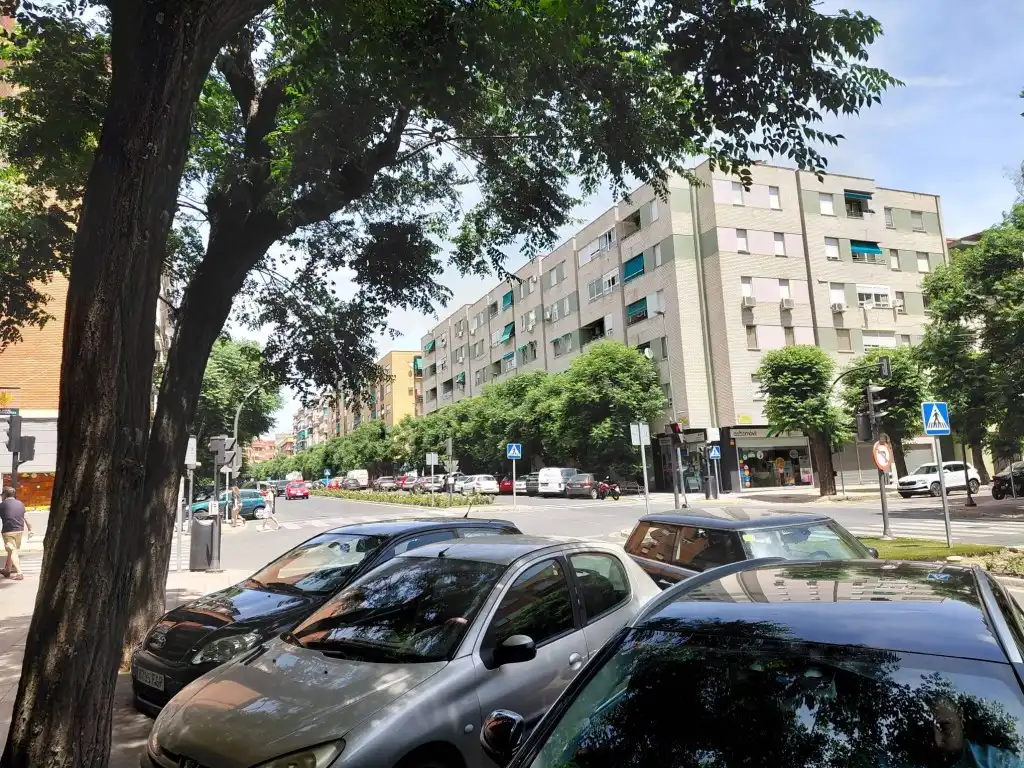 Local comercial en venda a Avenida Carolina Coronado, imagen 12
