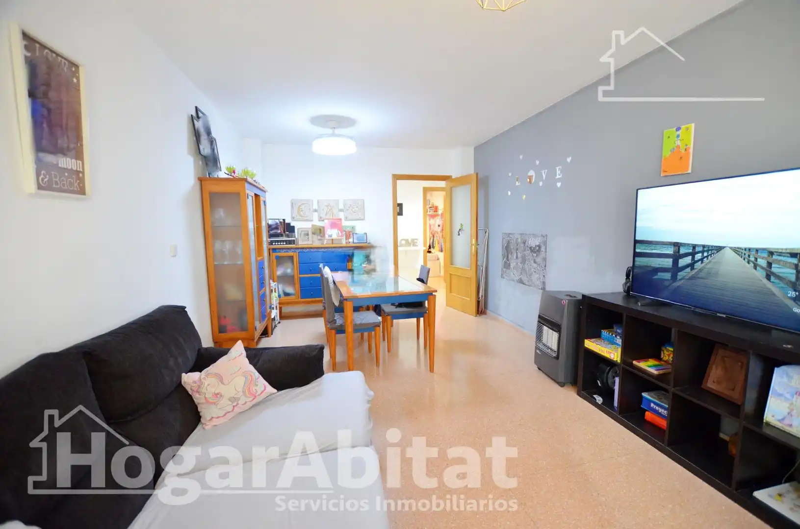 Sala de estar de Piso en venta en Alicante / Alacant con Calefacción, Trastero y Amueblado