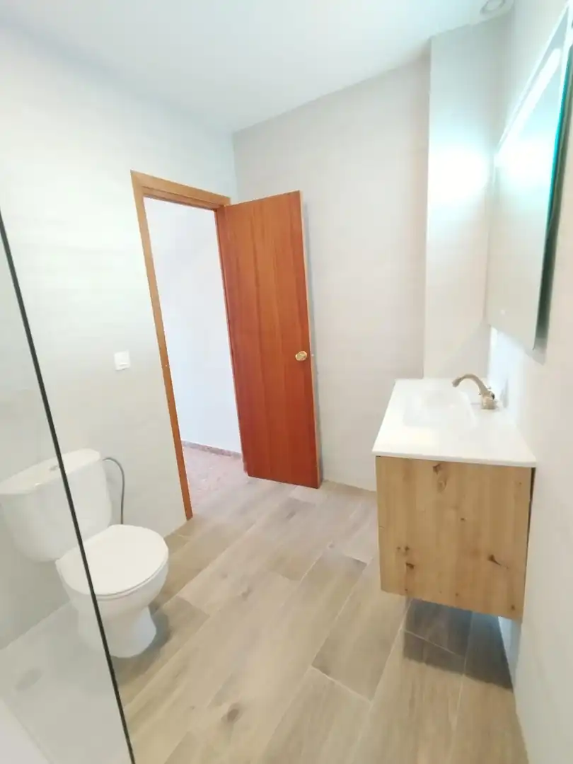 Bathroom of Flat for rent in Dílar