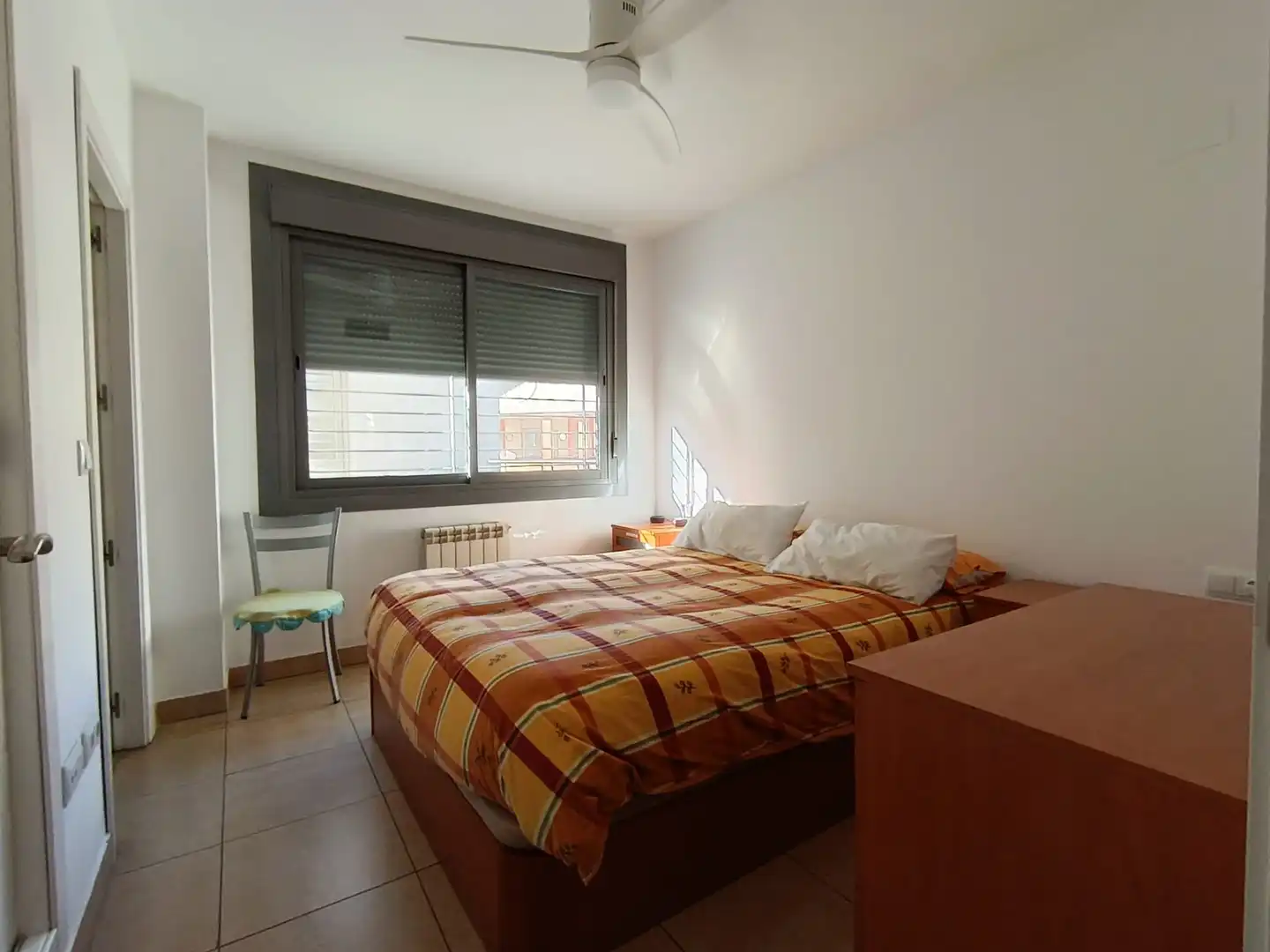 Habitación de Piso en venta en Granada con Aire acondicionado, Calefacción y Terraza