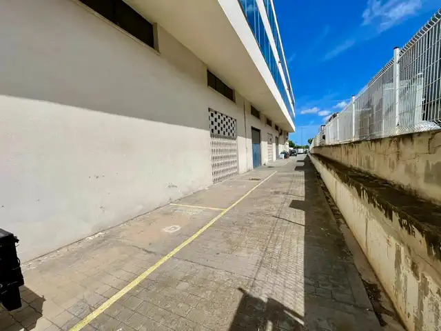 Parking de Nave industrial de alquiler en  Palma de Mallorca