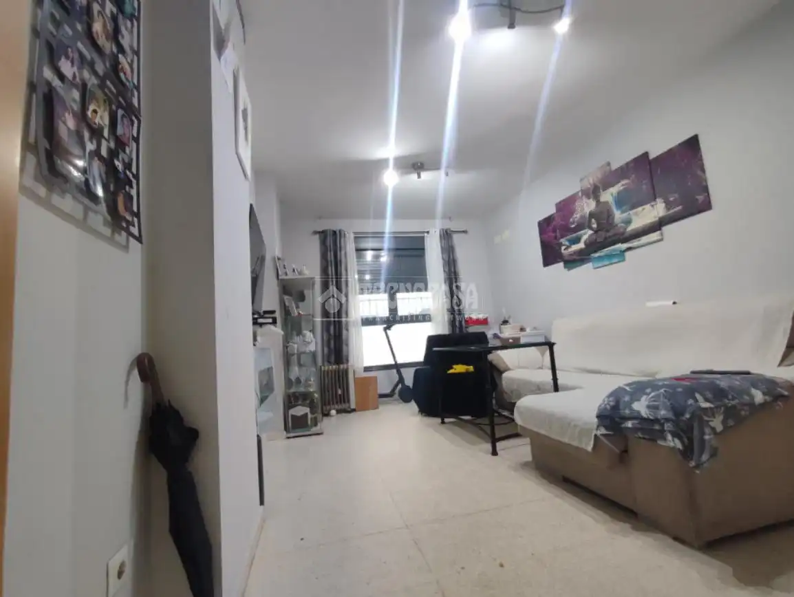 Flat for sale in Sevilla  with Air Conditioner
