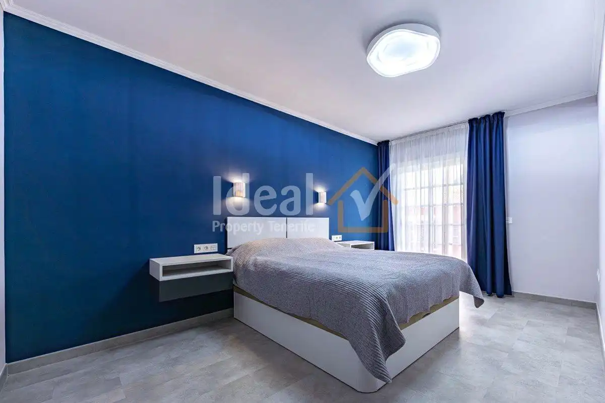 Terraced house with pool for sale in Jardin Botanico, imagen 13