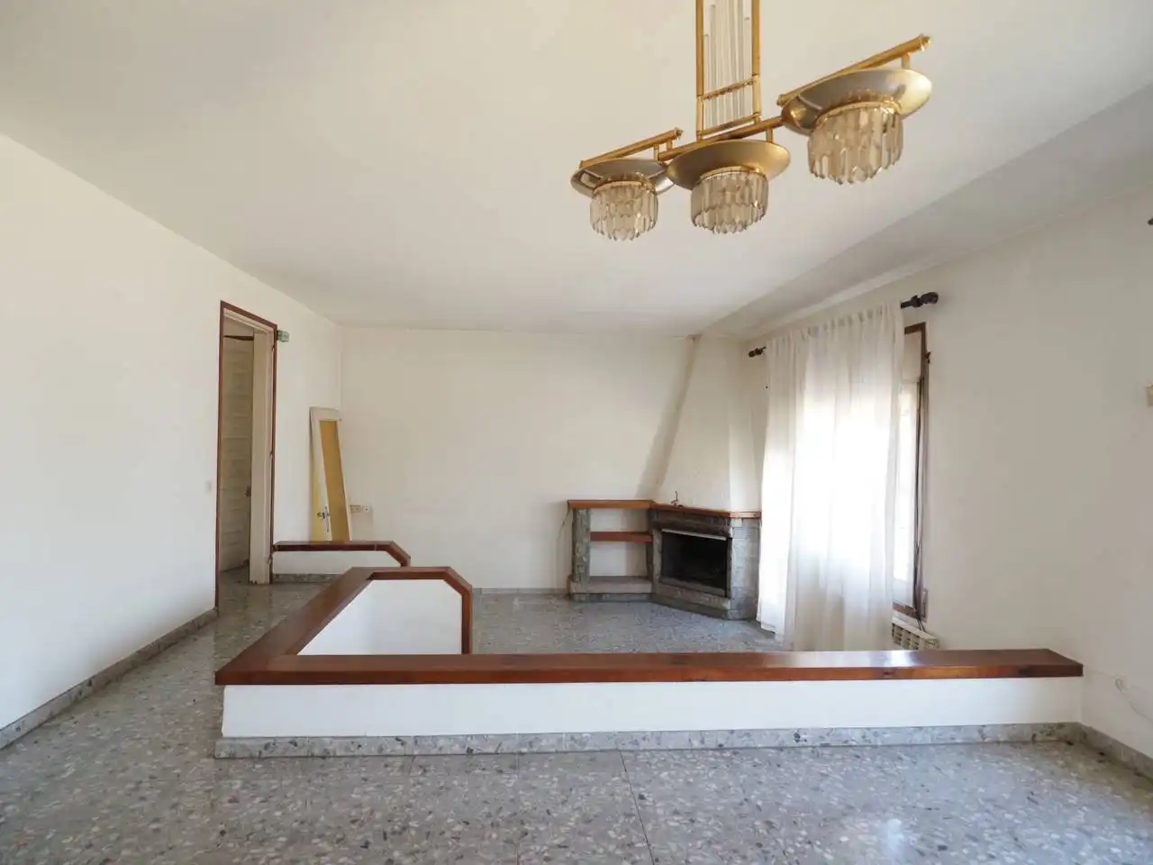 Sala d'estar de Casa o xalet en venda en Granollers amb Calefacció, Jardí privat i Terrassa