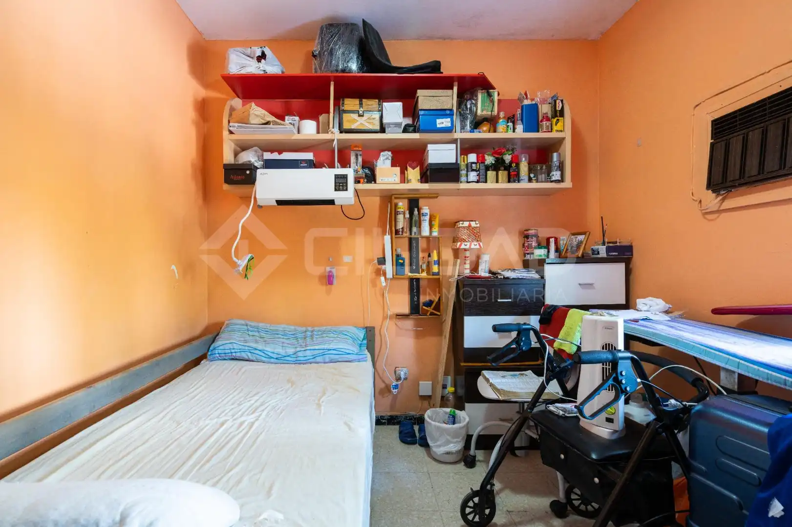 Habitación de Piso en venta en Sevilla