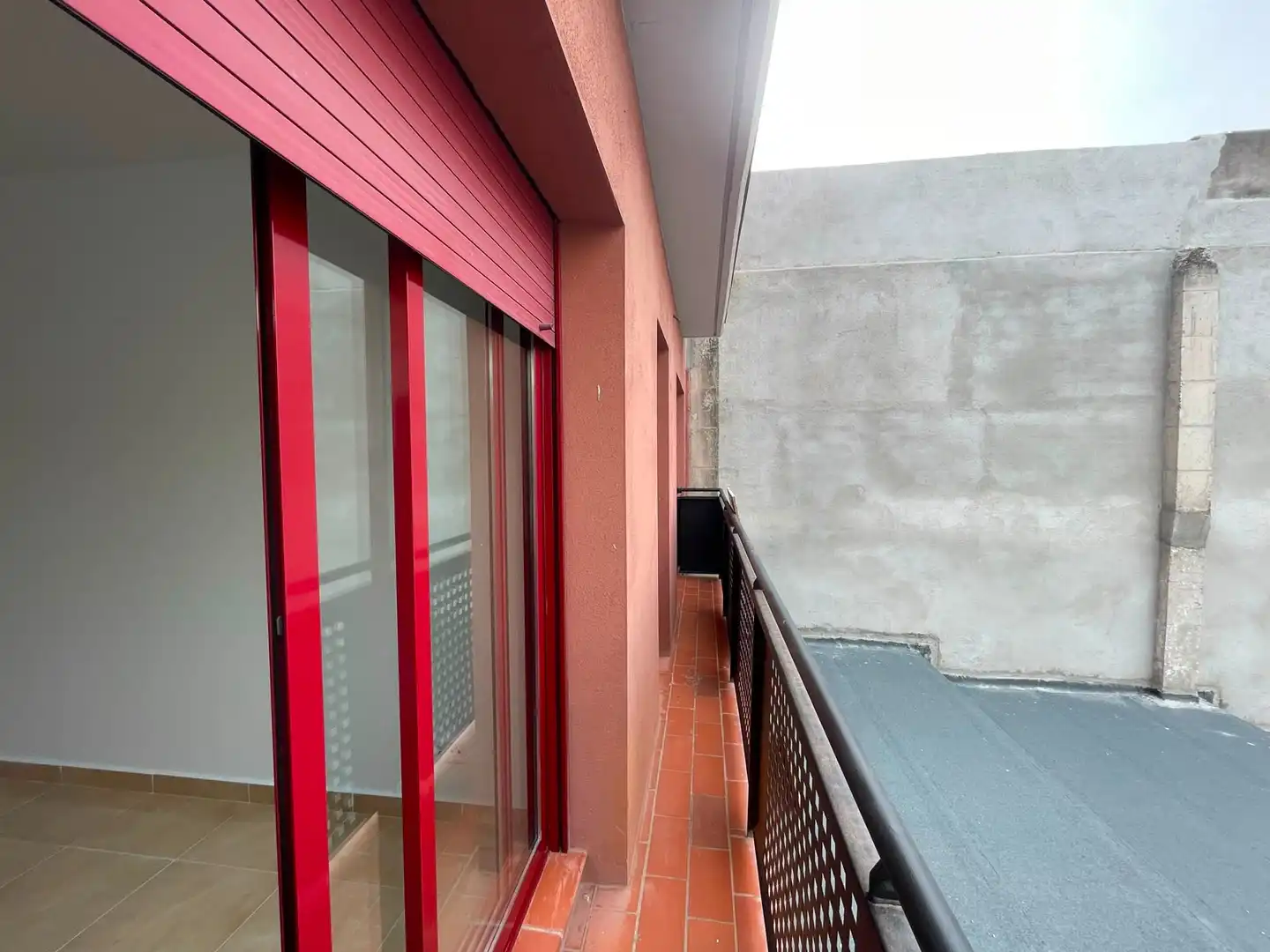 Terraza de Piso de alquiler en Sant Celoni con Calefacción, Horno y Balcón