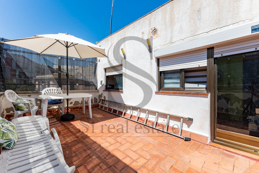 Terrace of Attic for sale in Santa Coloma de Gramenet  with Terrace