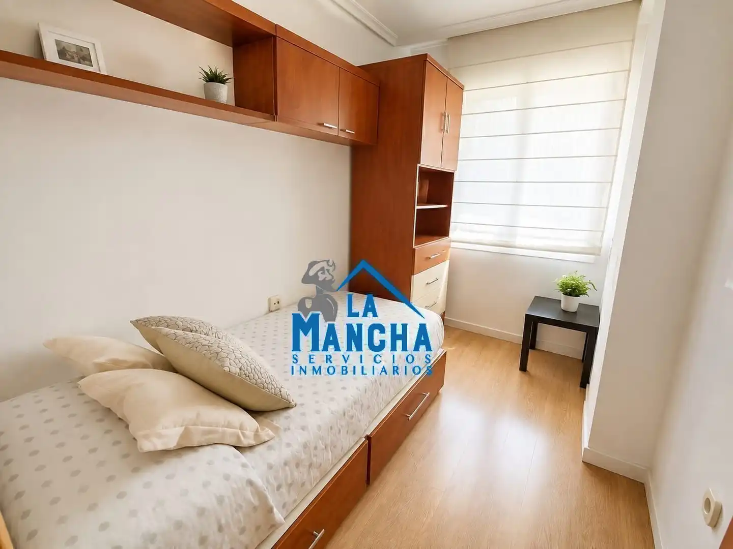 Bedroom of Flat for sale in Albacete  with Heating, Storage room and Furnished