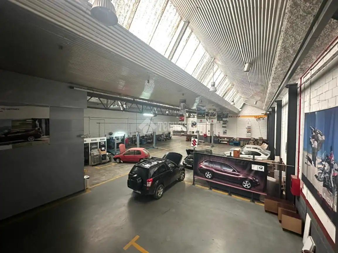 Local comercial en venta en Zona de la Vega, imagen 26