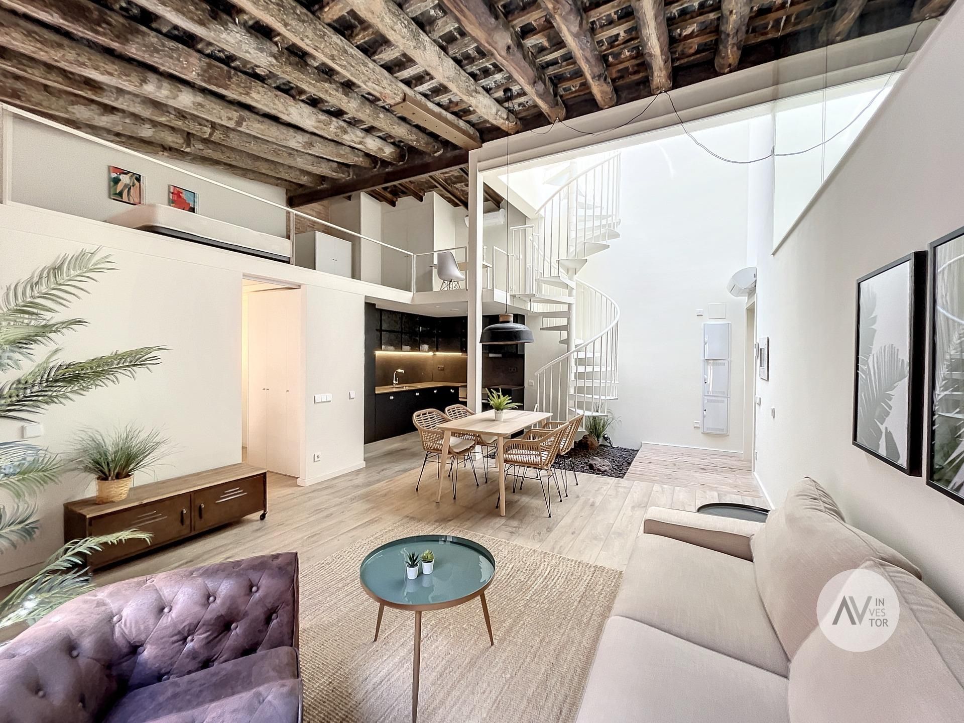 Living room of Attic for sale in  Barcelona Capital  with Air Conditioner, Heating and Terrace