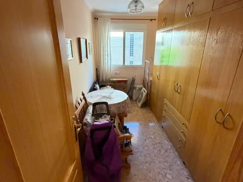 Habitación de Piso en venta en Sagunto / Sagunt con Terraza y Balcón