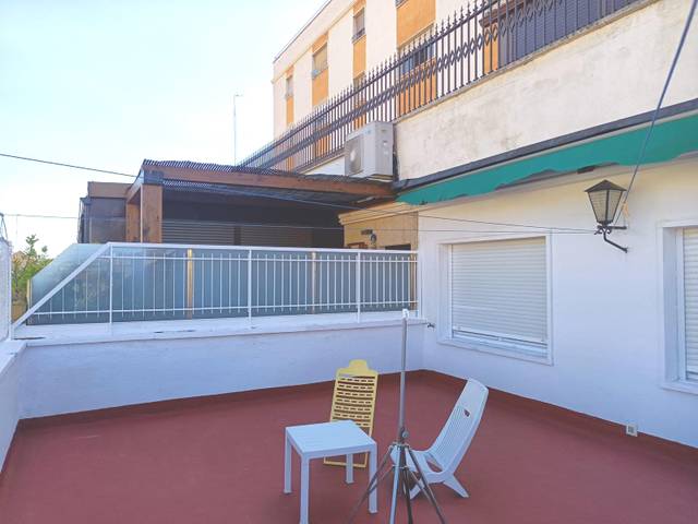 Piso en Alquiler en Plaza Ángel en Barrio del Centro