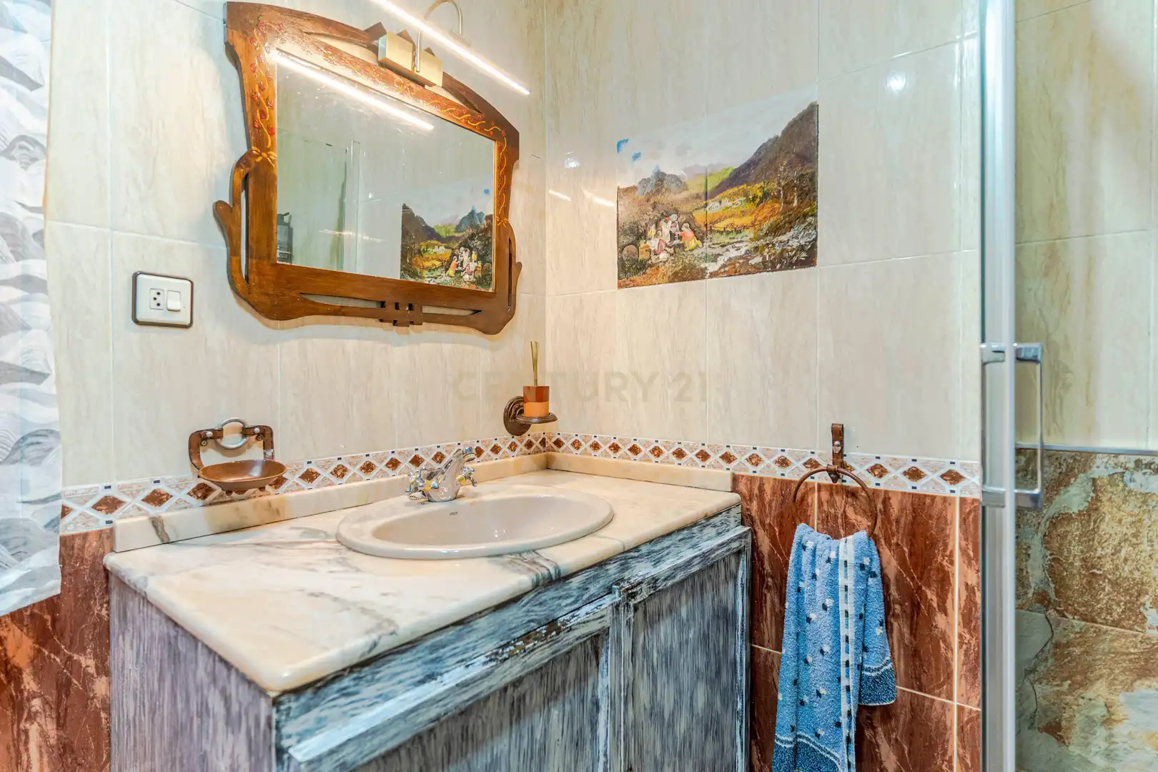 Baño de Casa o chalet en venta en Güéjar Sierra con Jardín privado, Trastero y Piscina
