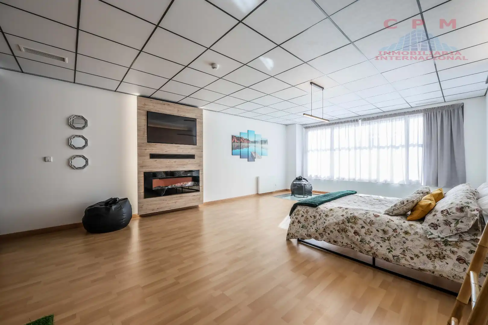 Living room of Duplexes for rent in Alcobendas  with Air Conditioner, Heating and Parquet flooring
