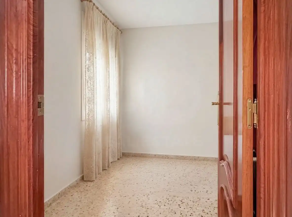 Wohnung mit Aufzug zum Verkauf in Avinguda d'Isabel la Catòlica, imagen 14