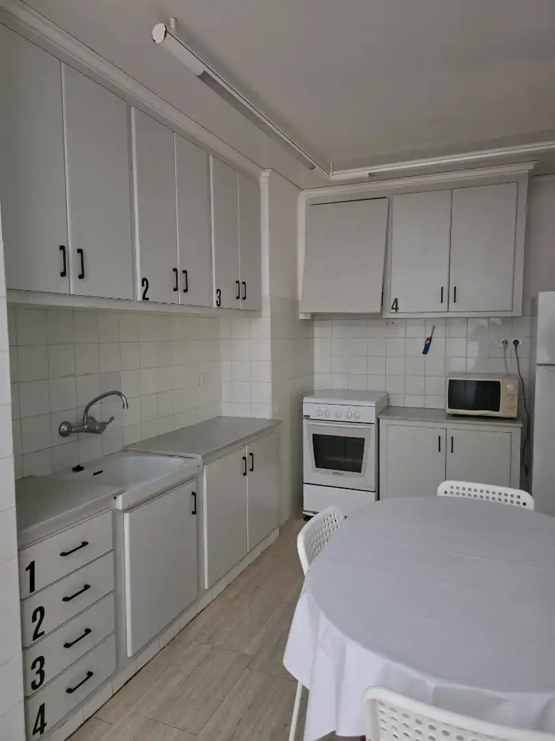 Kitchen of Flat for share in Gandia  with Furnished, Oven and Washing machine