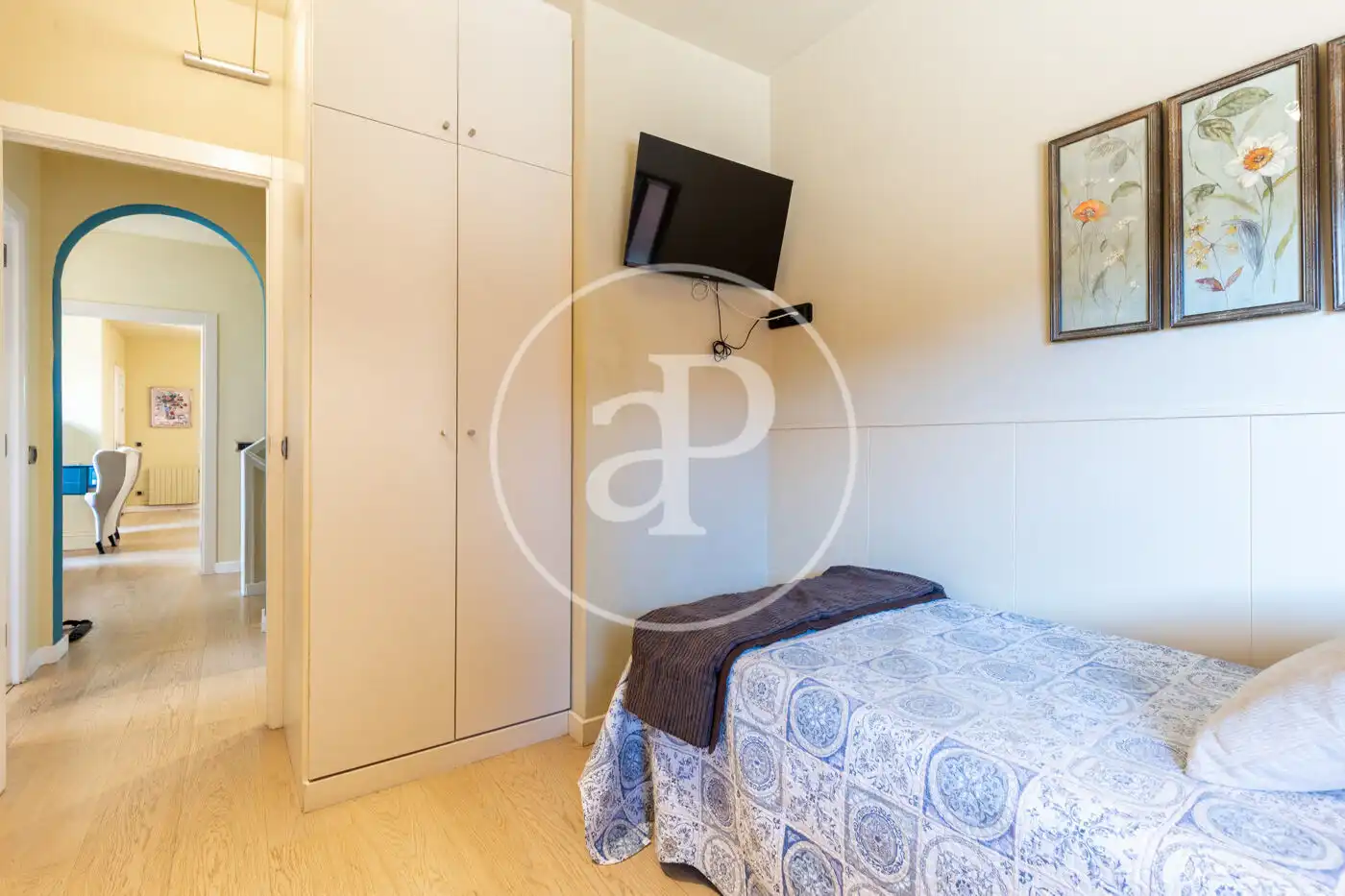 Dormitori de Casa o xalet en venda en Valldoreix