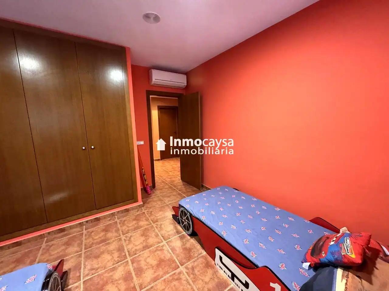 Casa o chalet en venta en Novelé  / Novetlè con Aire acondicionado, Terraza y Piscina