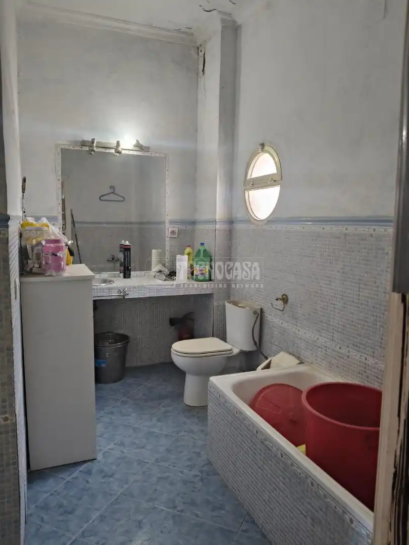 Bathroom of Country homes for sale in Alcalá de Guadaira  with Storage room