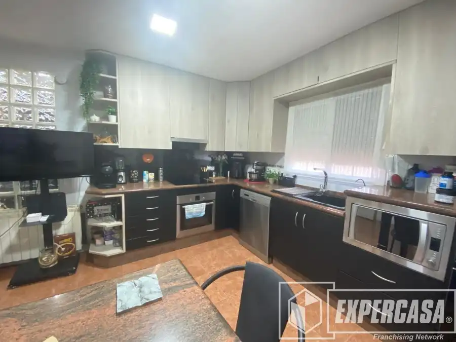 Kitchen of Houses for sale in Torrent  with Air Conditioner, Heating and Terrace