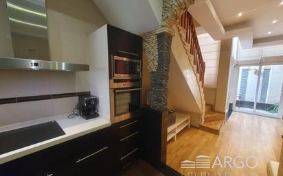 Kitchen of House or chalet for sale in Montcada i Reixac