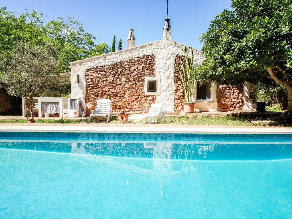 Casa rústica amb piscina en venda a Es Grau - Serra Morena