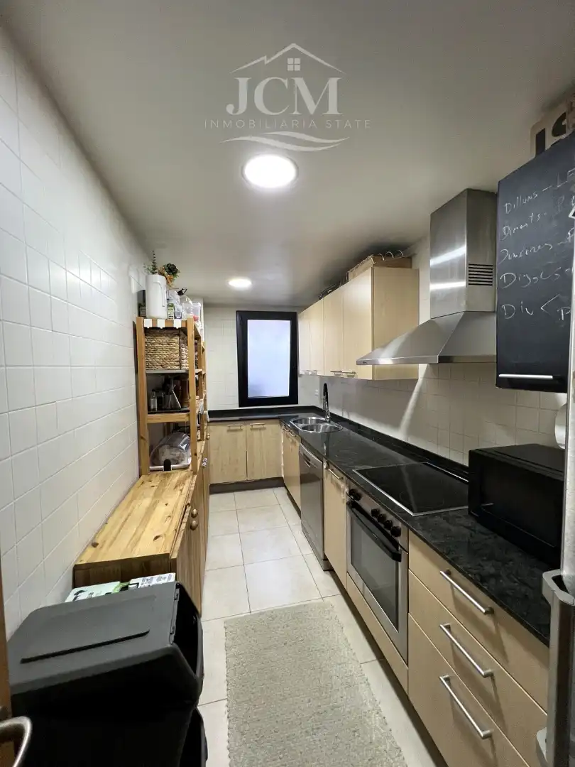 Cuina de Dúplex en venda en Montbrió del Camp amb Aire condicionat, Calefacció i Parquet