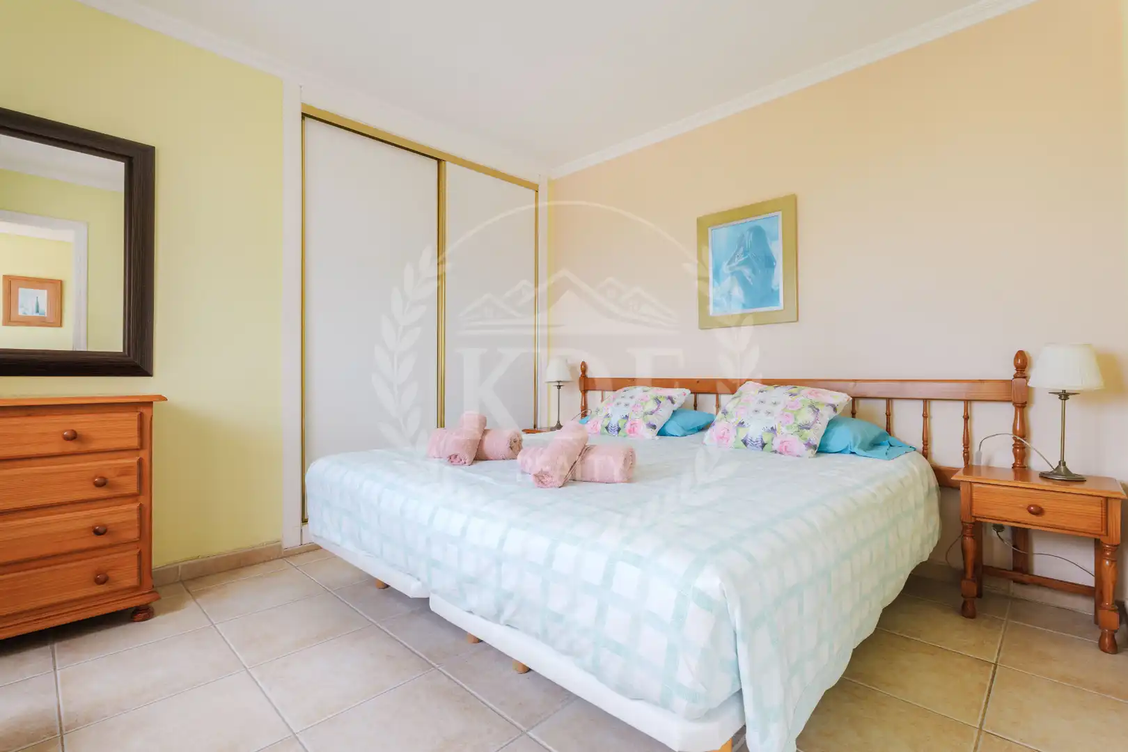 Habitación de Casa o chalet en venta en Granadilla de Abona con Aire acondicionado, Calefacción y Jardín privado