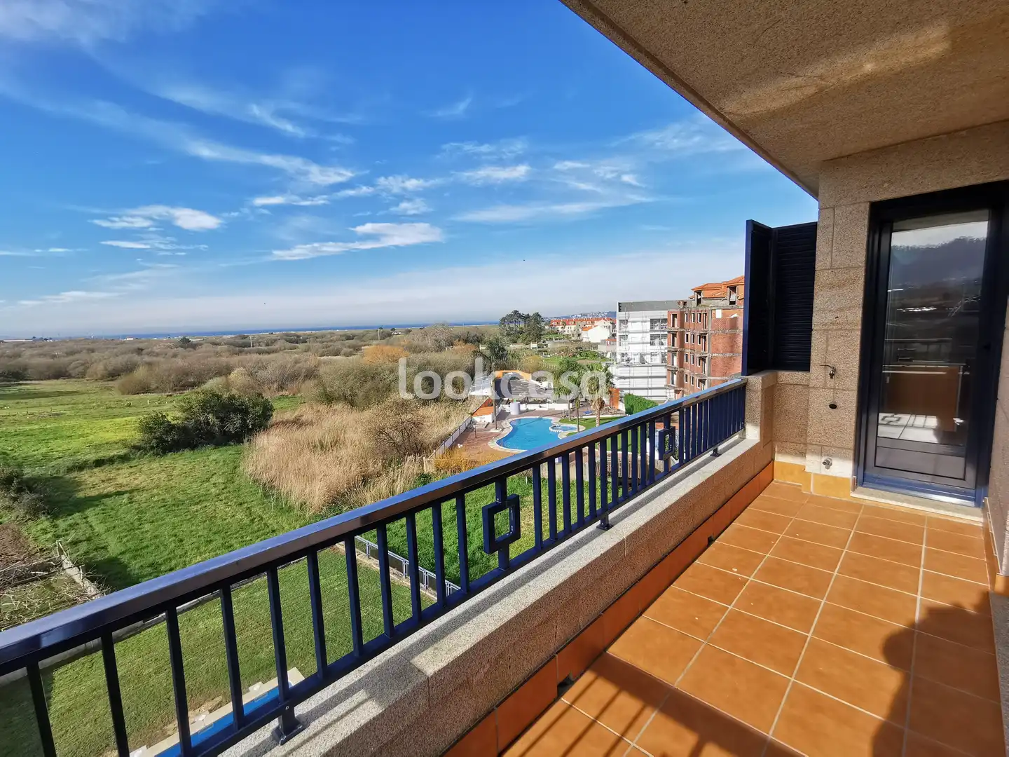 Terrace of Flat for sale in Sanxenxo  with Heating, Private garden and Parquet flooring